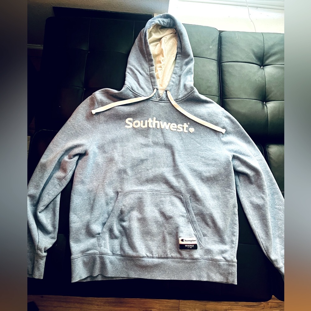 AVAILABLE!💙Southwest Airlines✈️ oversized hoodie